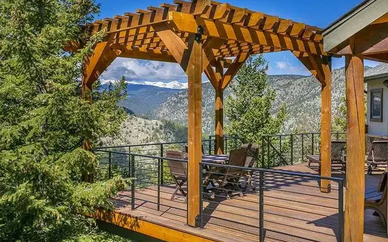 deck-and-pergolas