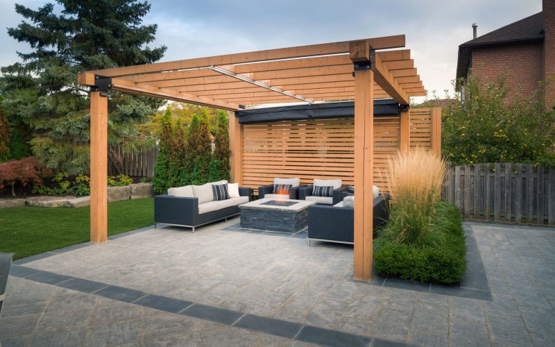 retractable-shade-pergola-vaughan-3